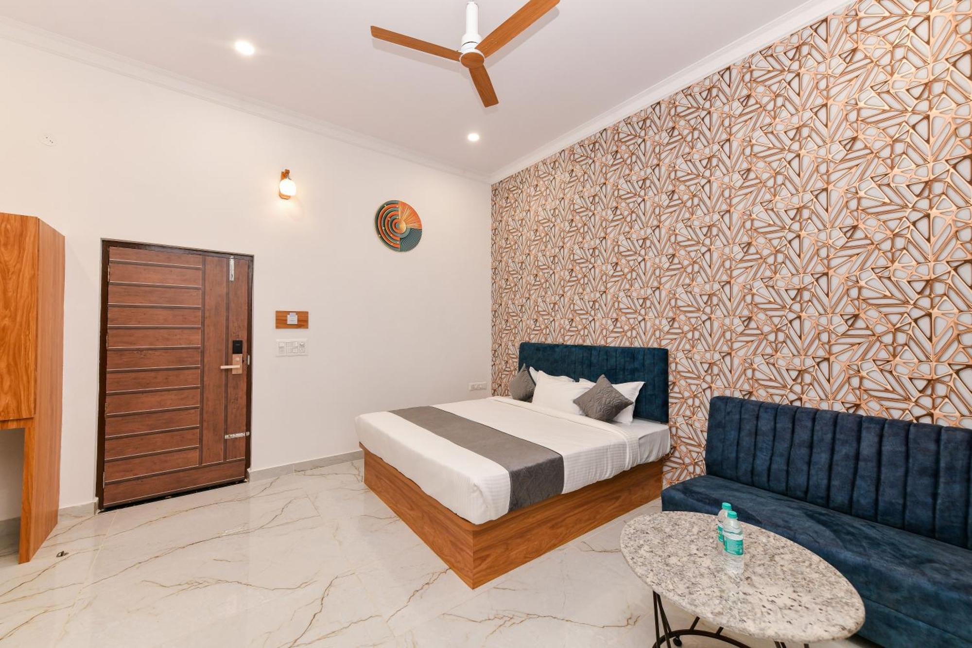 Hotel Shine International Mysore Eksteriør bilde