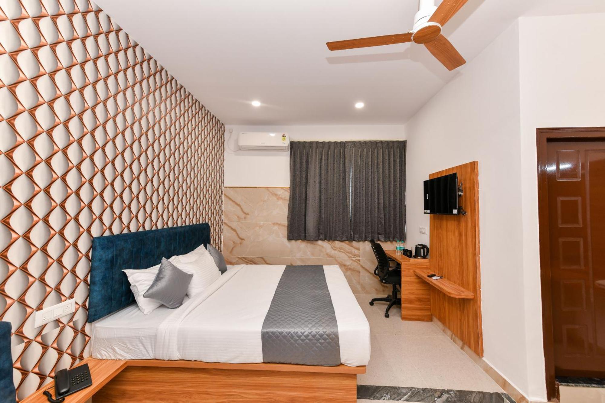 Hotel Shine International Mysore Eksteriør bilde