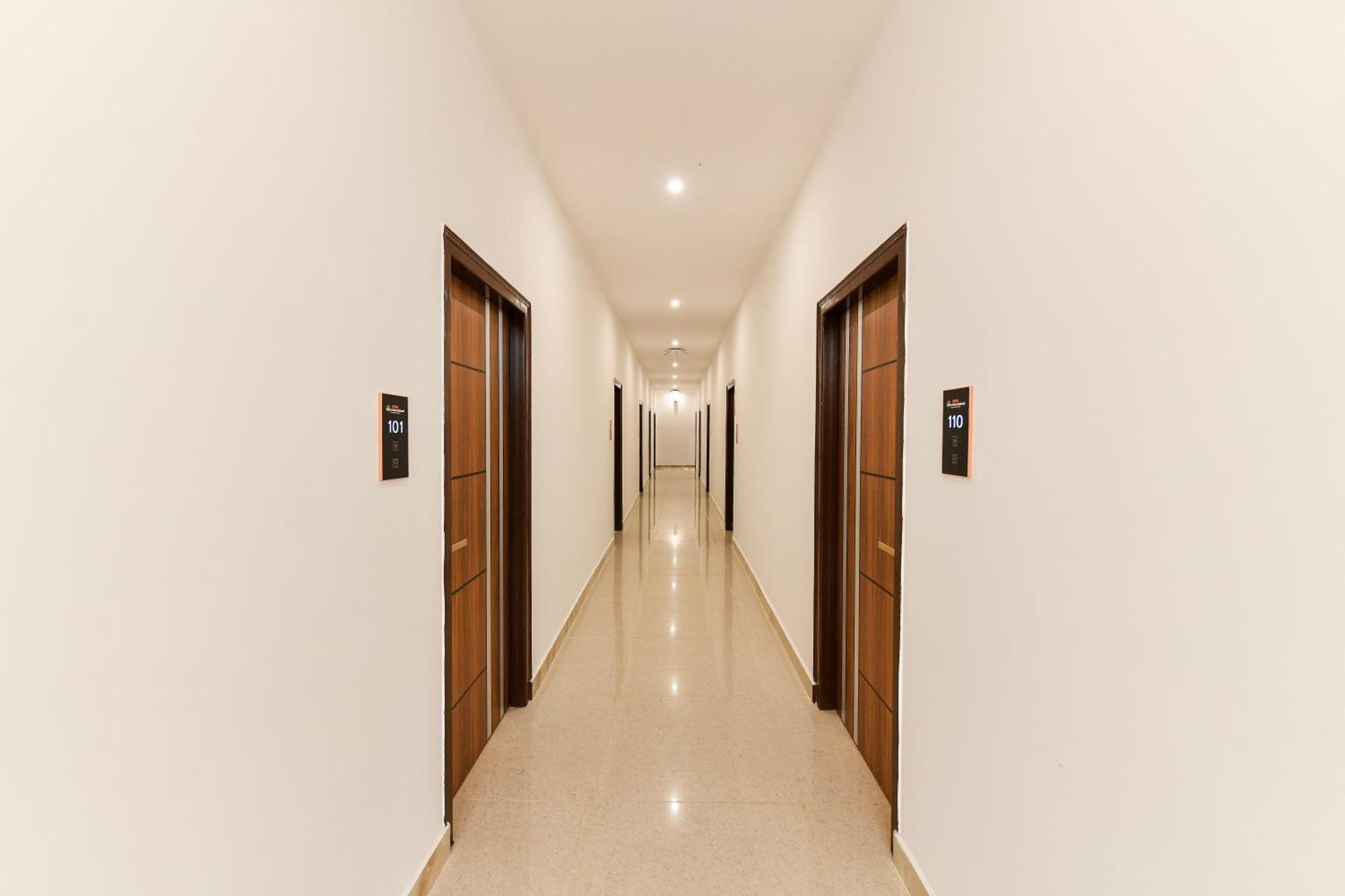 Hotel Shine International Mysore Eksteriør bilde